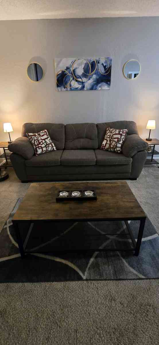 moving to a new city and dont need my furniture