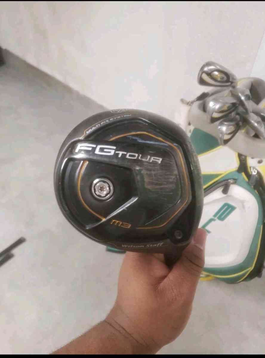 Wilson Staff FG Tour M3 Golf Club Set  Driver Fairway Hybrid
