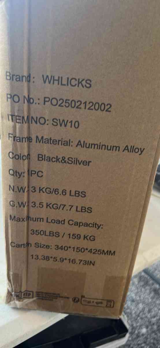 Folding walker up to 350 lbs