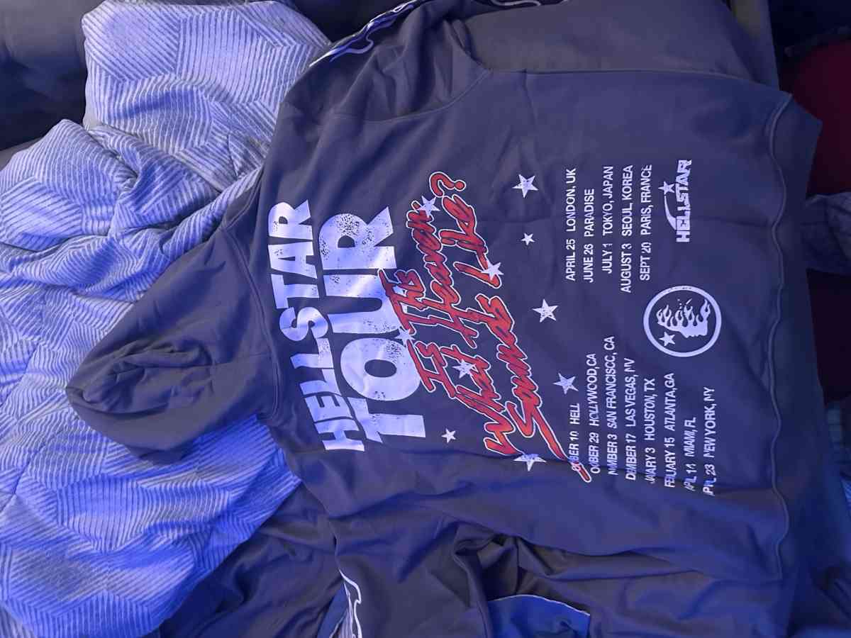 hellstar hoodie size medium