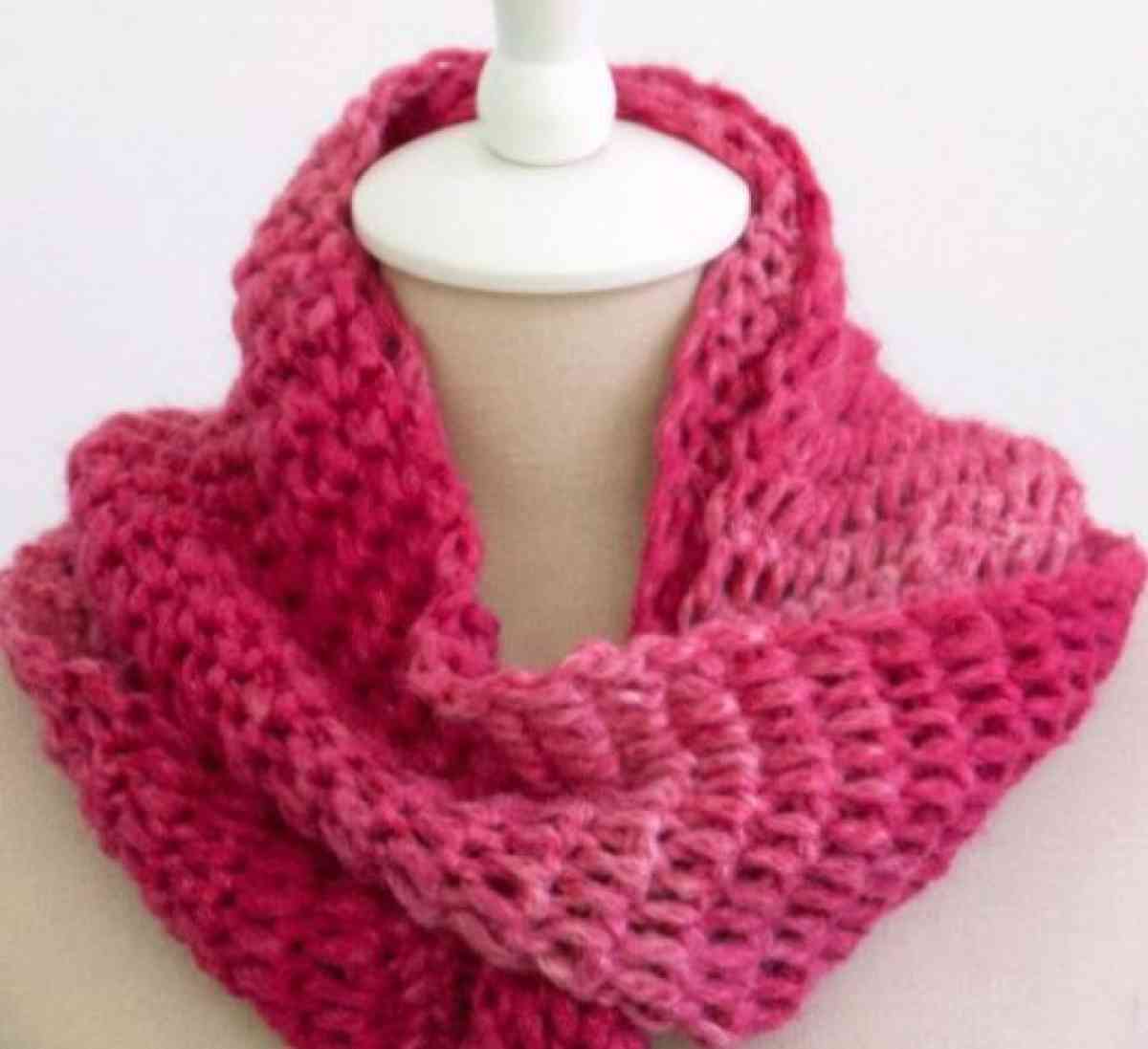 double crochet endless multi pink scarf