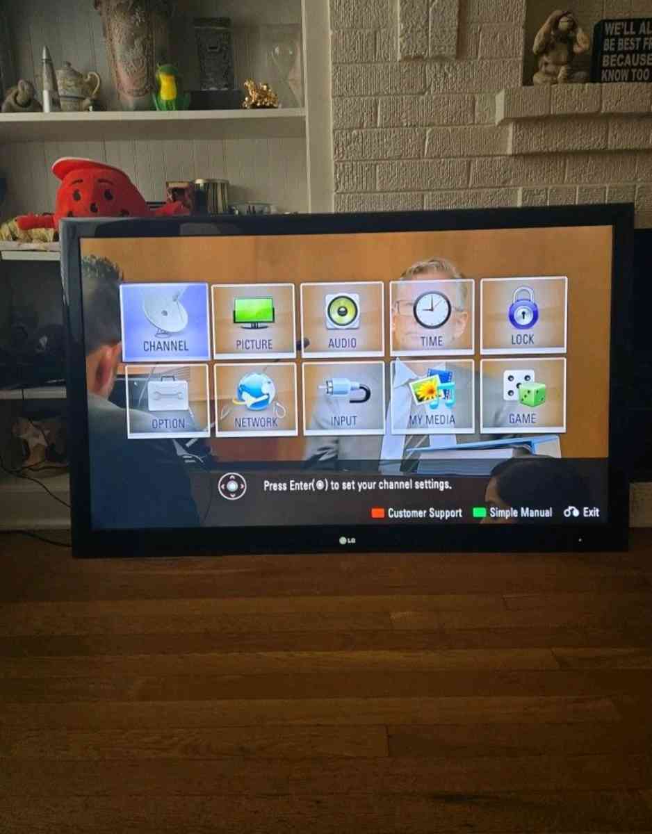 55in LG Flat Screen Digital Smart TV