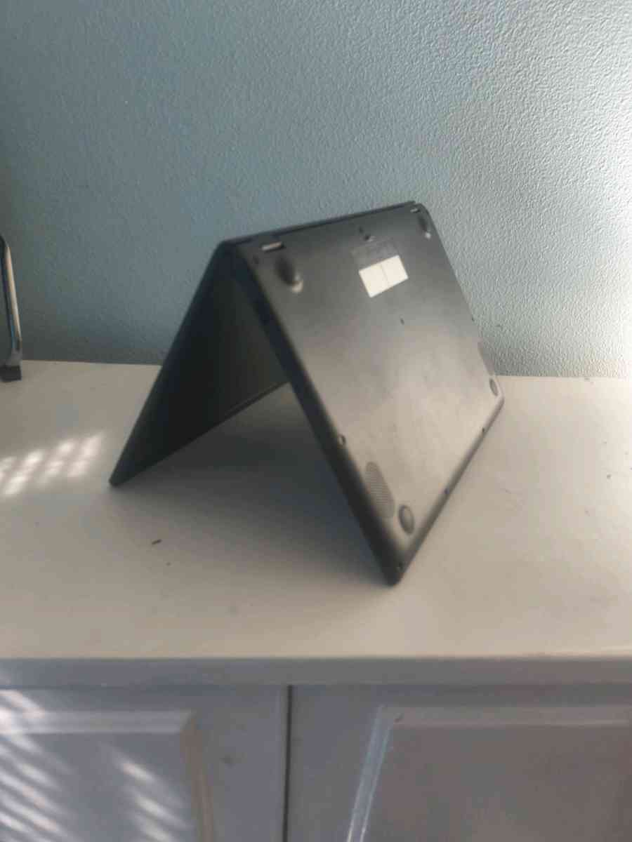 ASUS 14in FHD Laptop 4GB RAM 128GB SSD