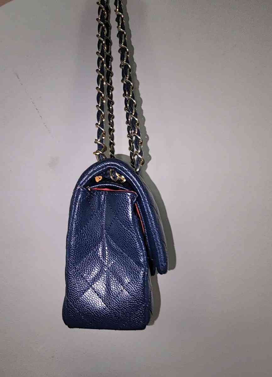navy blue shoulder bag