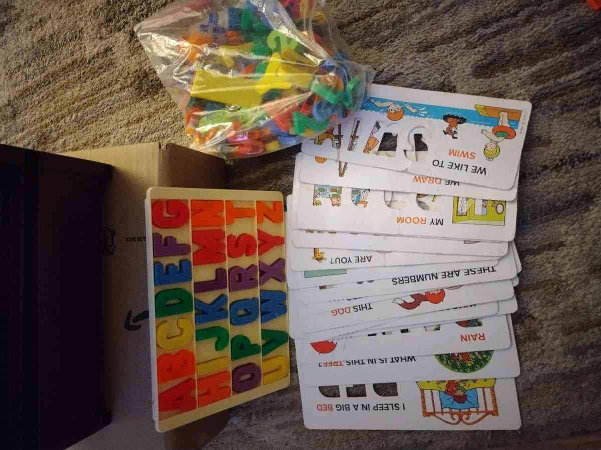 VINTAGE FISHER PRICE TOYS SCHOOL DAYS DESK