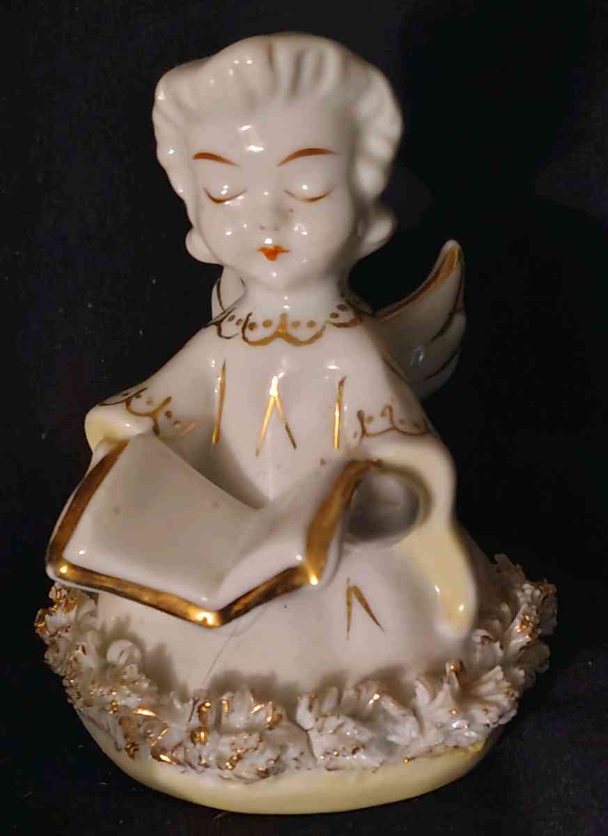 Blume Gold Trimmed Angel