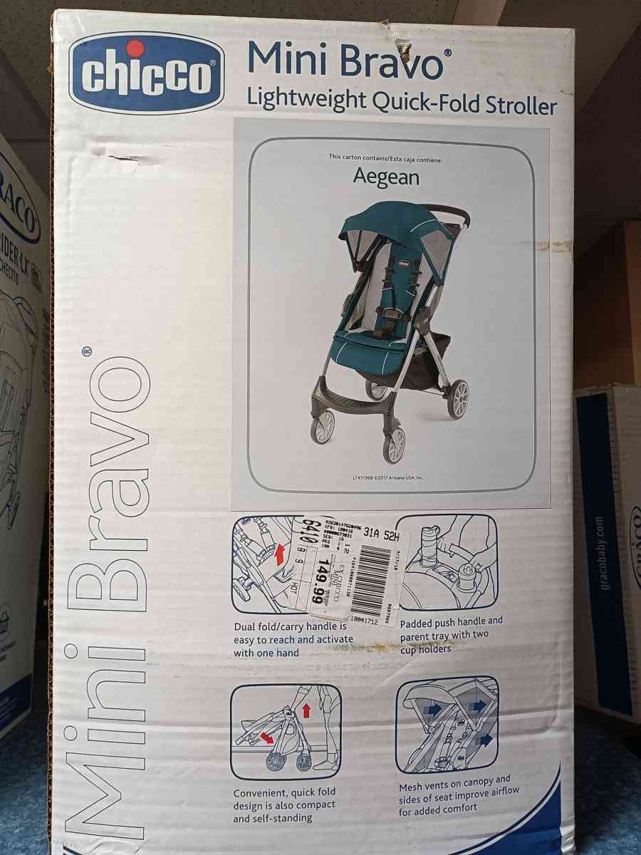 Chicco lightweight Stroller