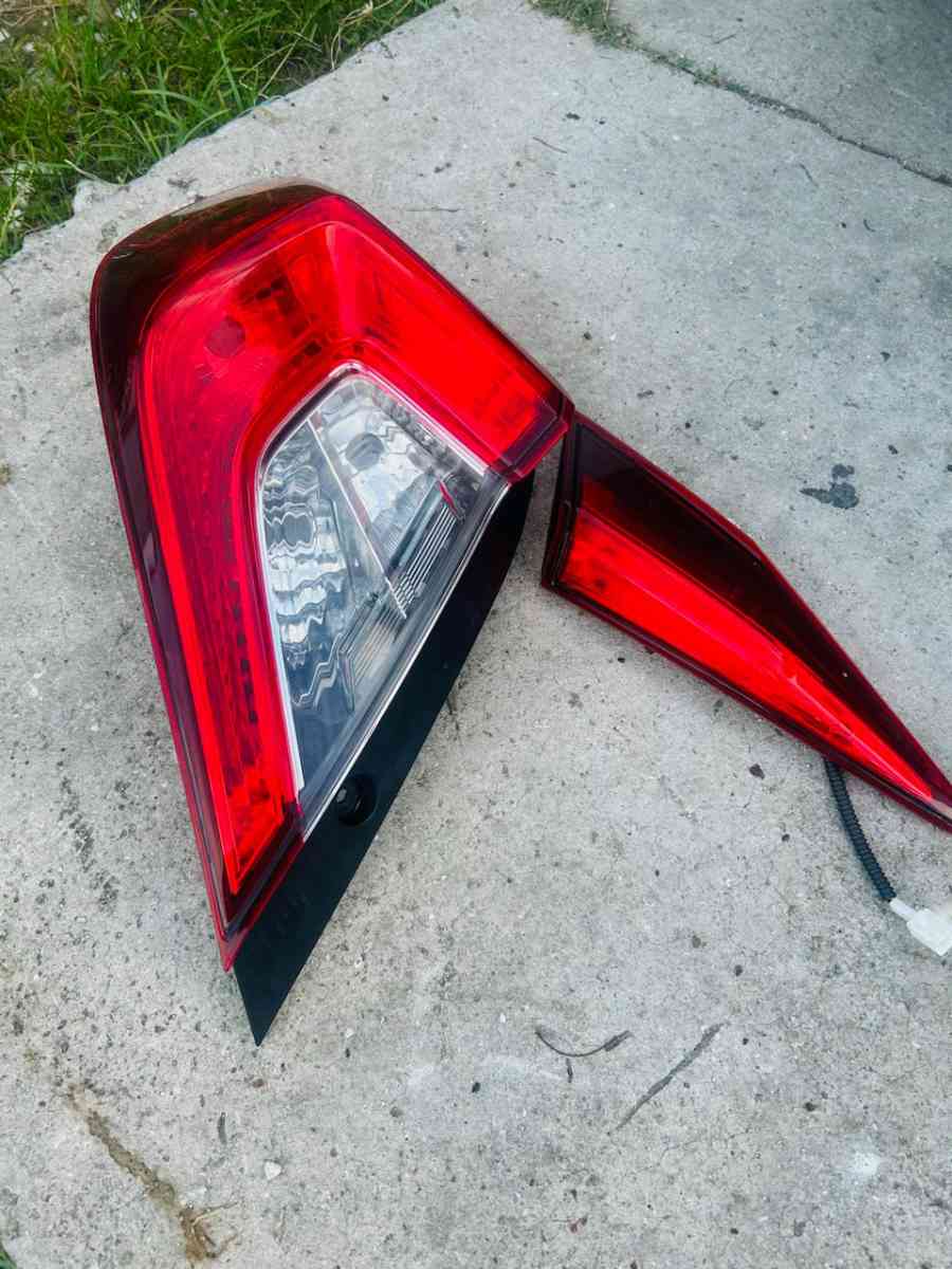 Spotlight rear civic 2018