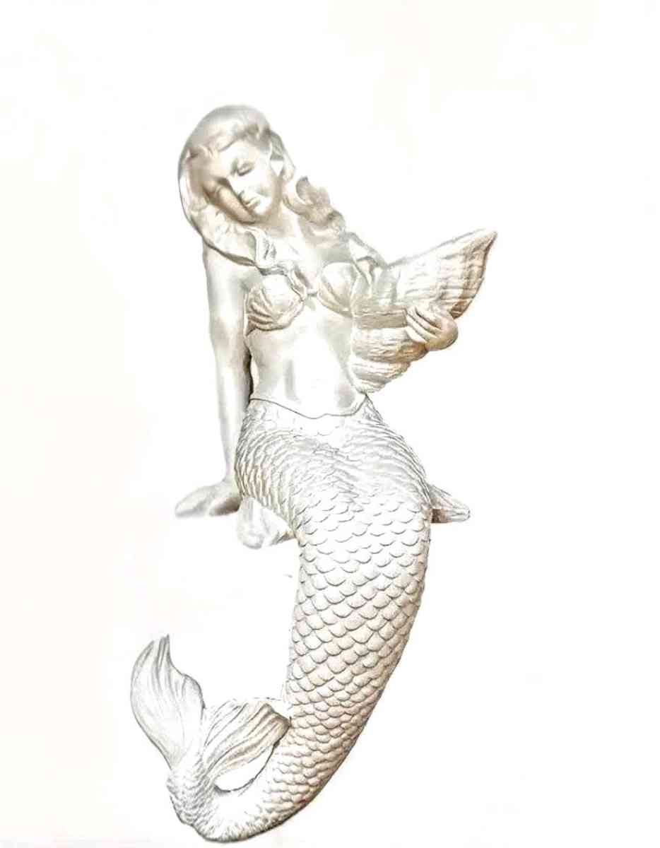 Large Resin Sitting Mermaid