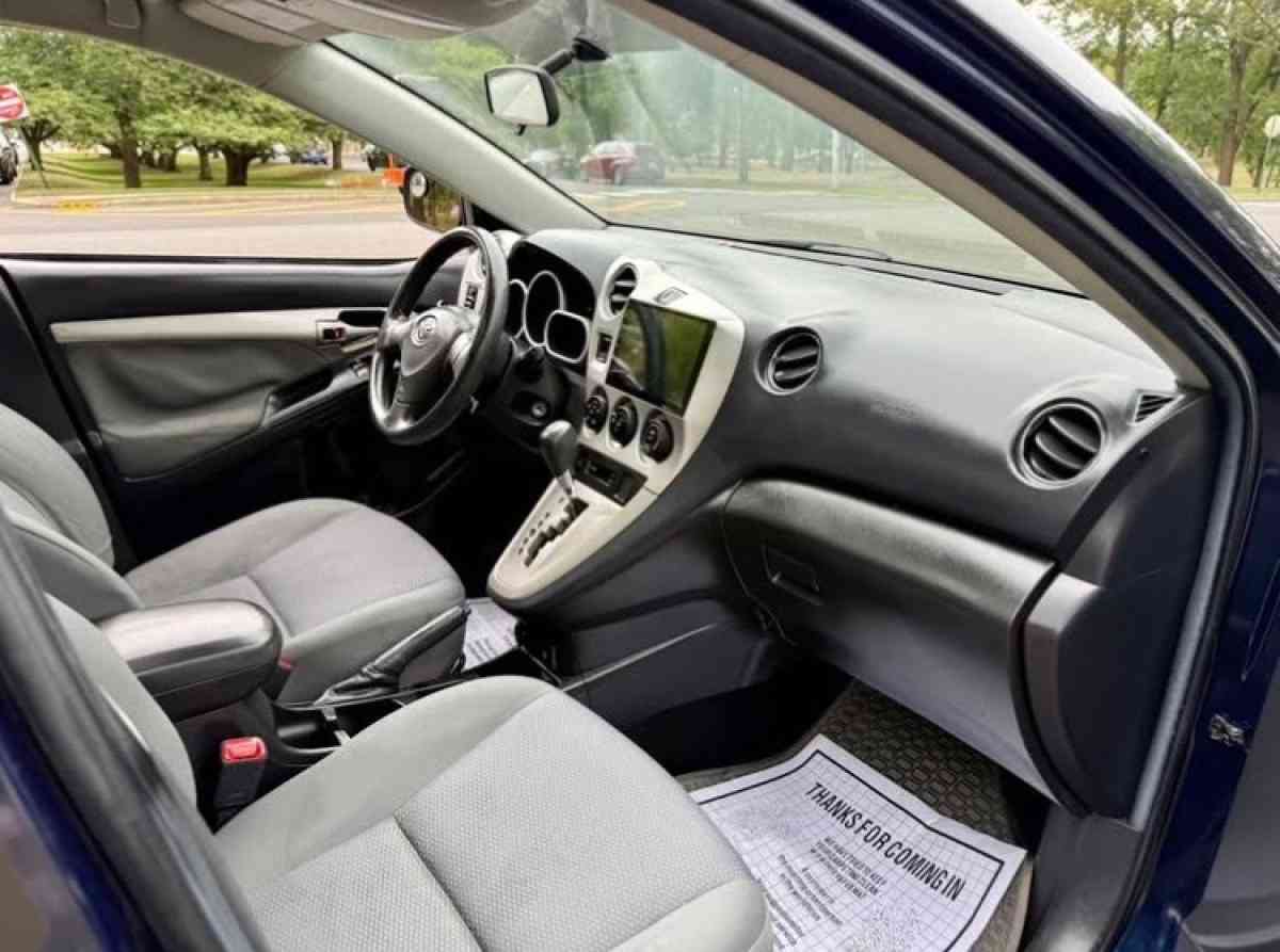 TOYOTA MATRIX S SPORT WAGON 4D