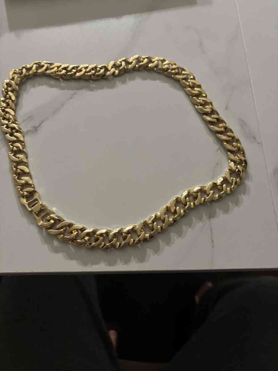 gold and diamond chain