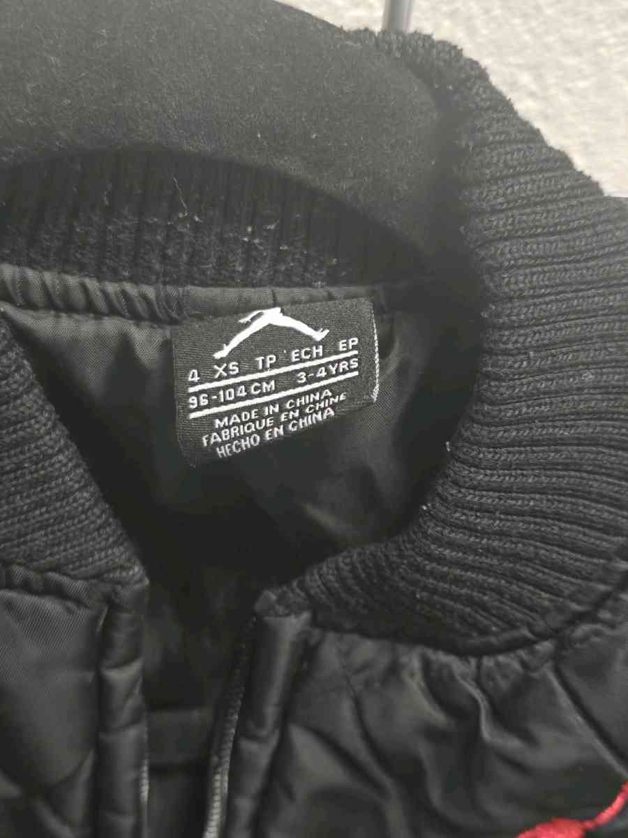 kids jordan JACKET size xs
