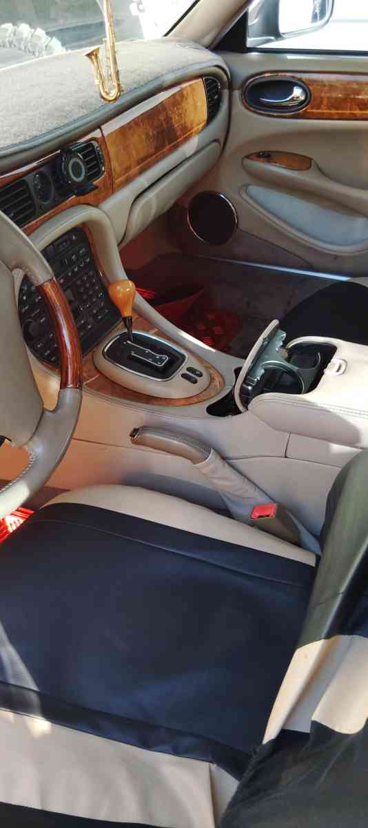 1998 jaguar
