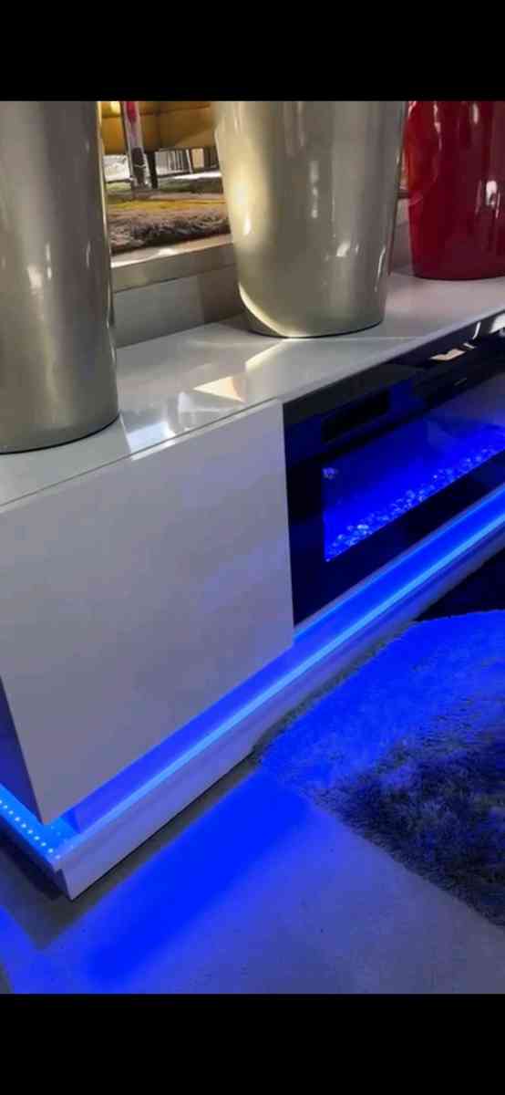 Mesa de television para TV de hasta 80 pulgadas