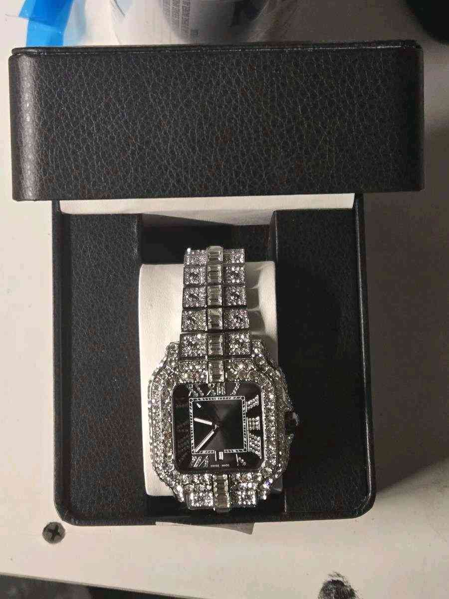 Mens Mossionite Watch