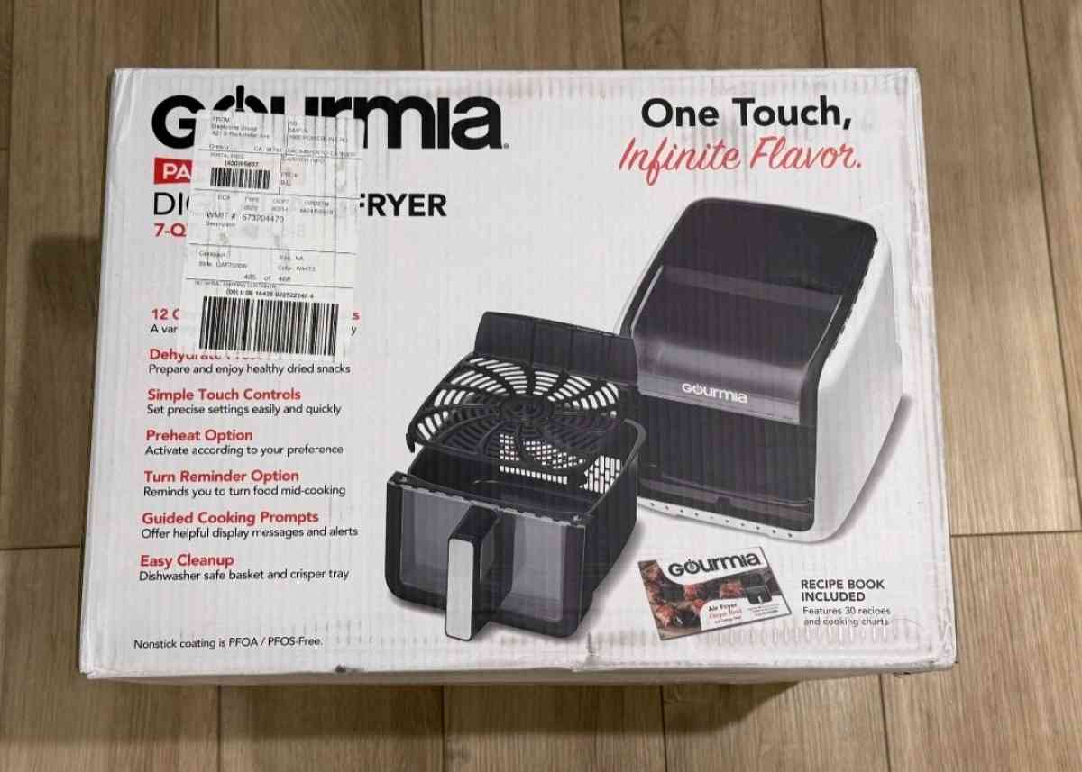 New Gourmia Panorama 7QT Digital Air Fryer