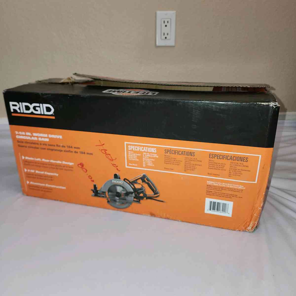 RIDGID THRUCOOL 15 AMP 714 IN WORM DRIVE CIRCULAR SAW