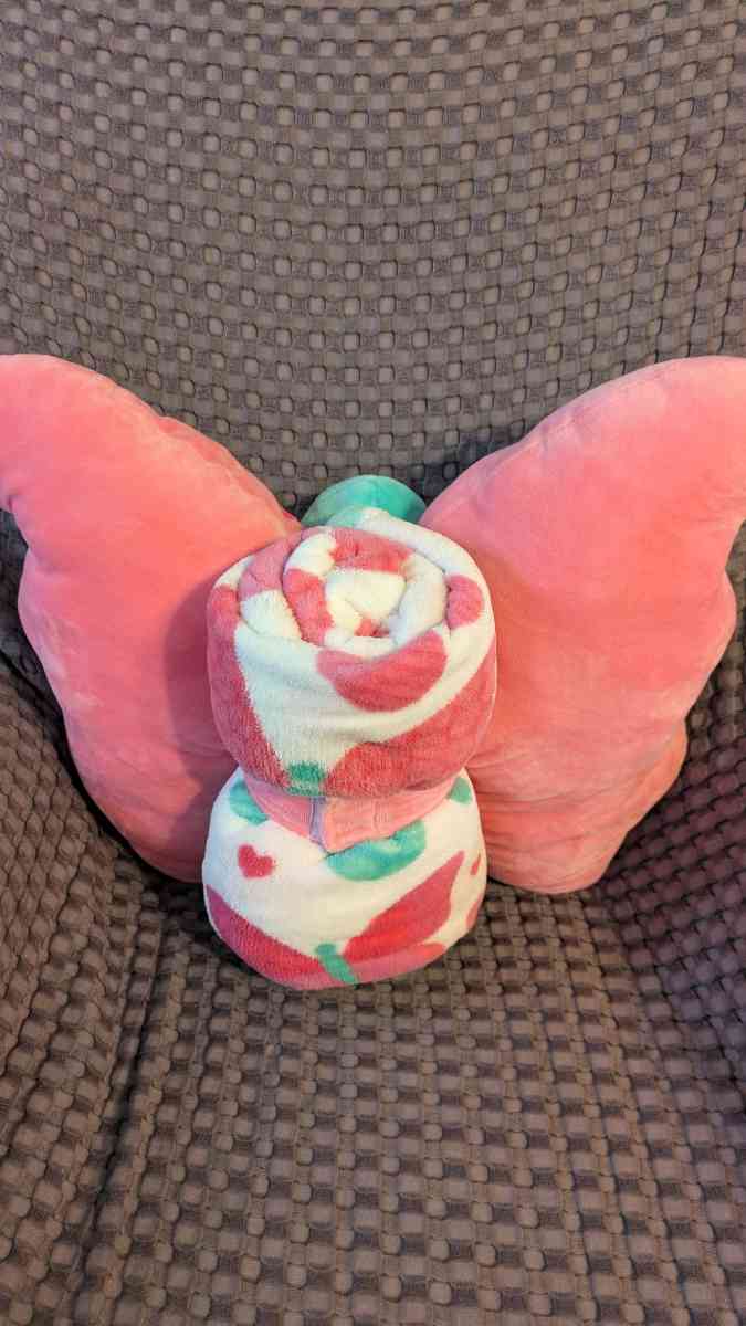 Butterfly Plush and Throw Set