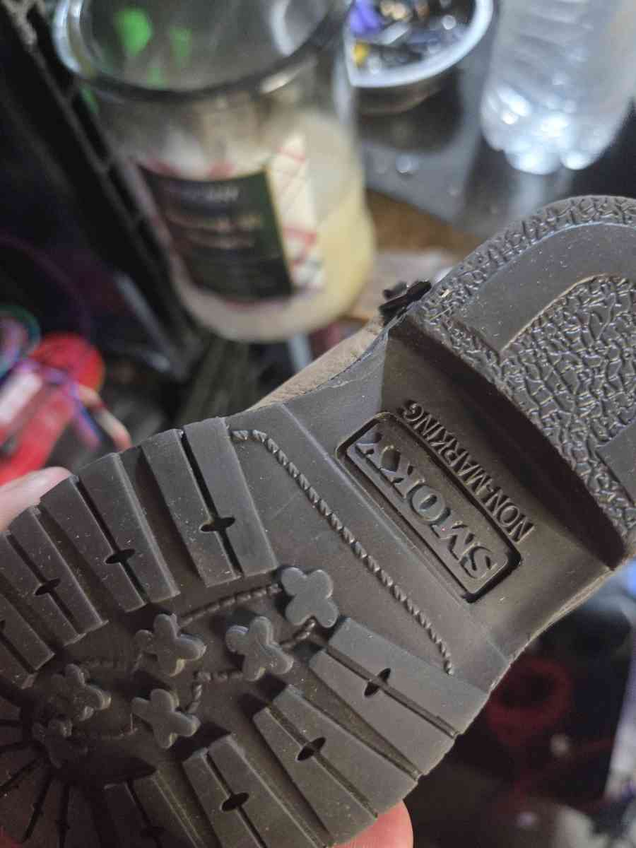 toddler boots
