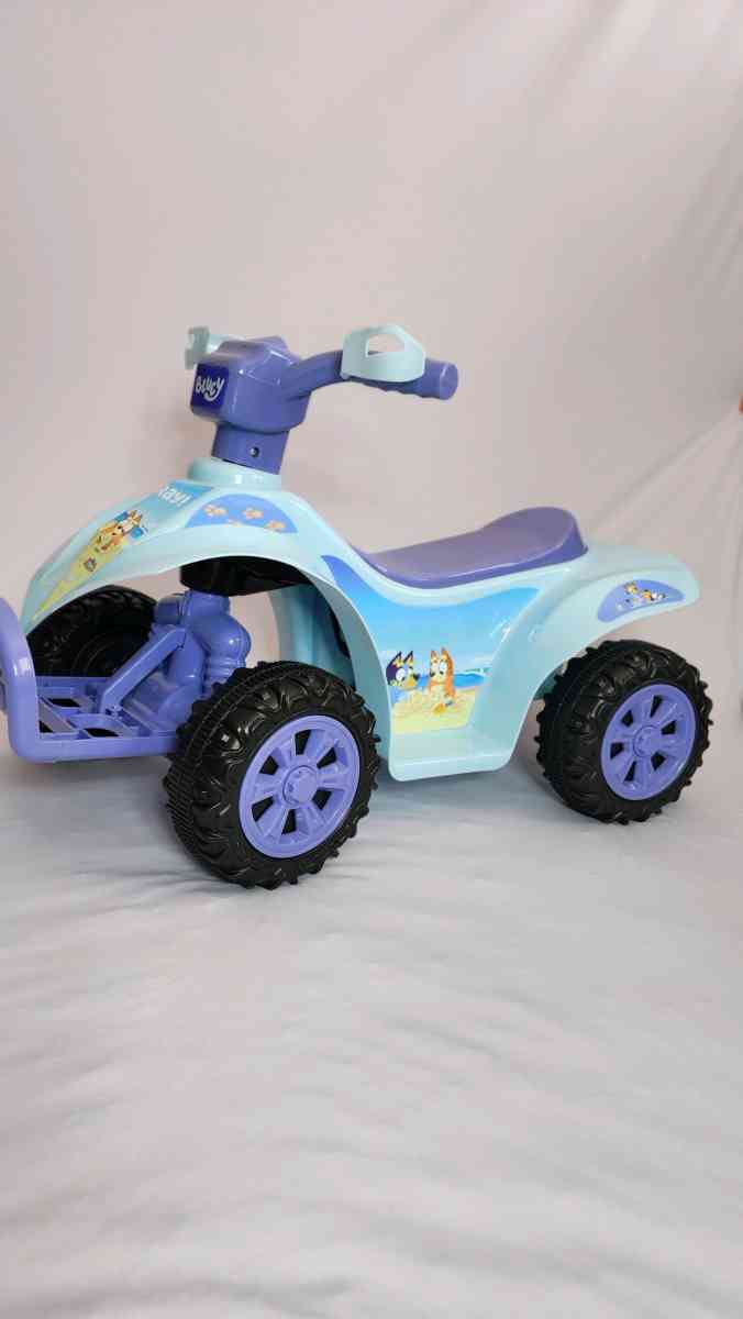 BLUEY 6V ATV RIDEON