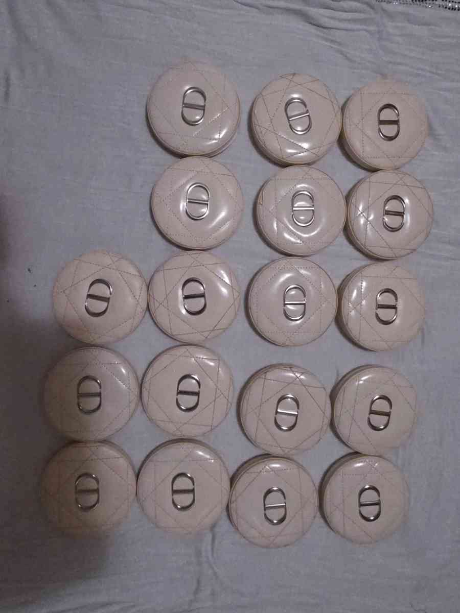 dior highlighter and bronzer as is