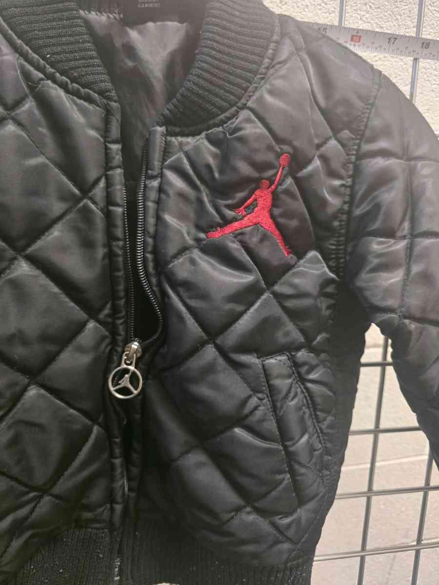 kids jordan JACKET size xs