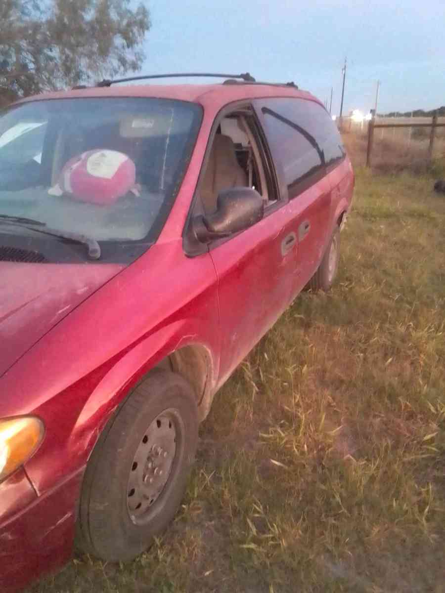 2005 Dodge Caravan Mini Van