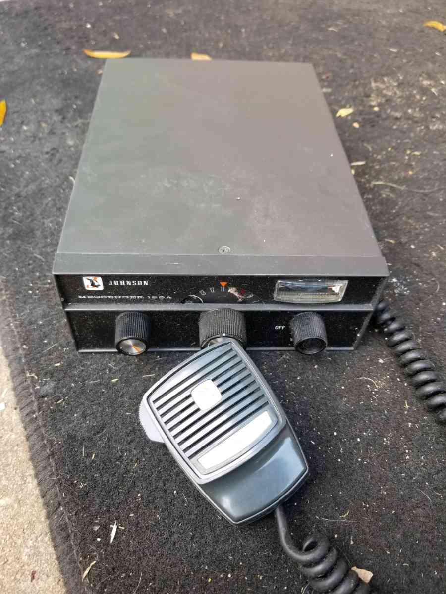 vintage Johnson CB radio works like new