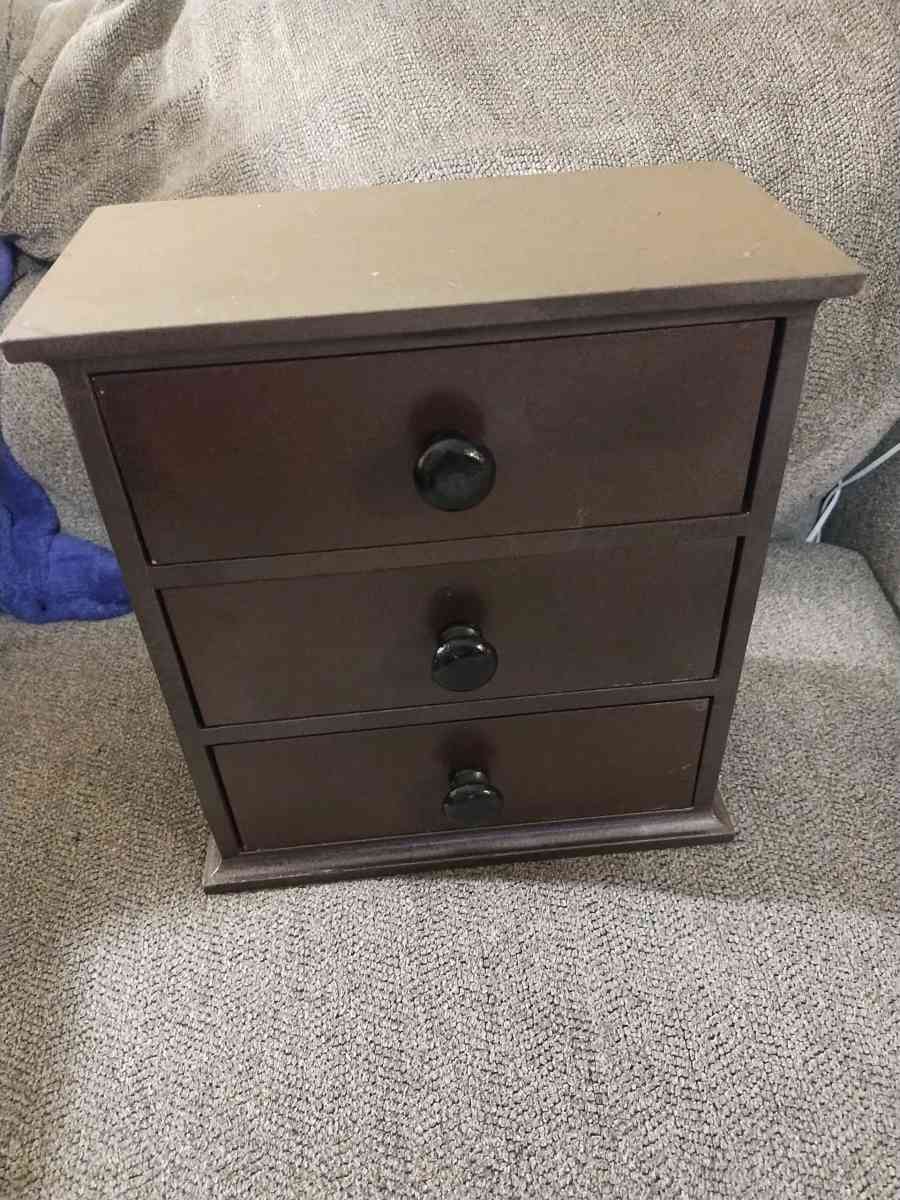 3 drawer jewelry box