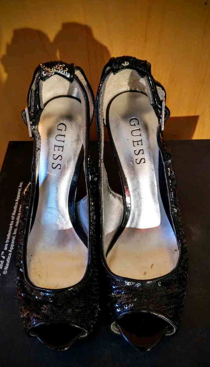 The Vintage Guess Black Sequence Open Toe heels size 6