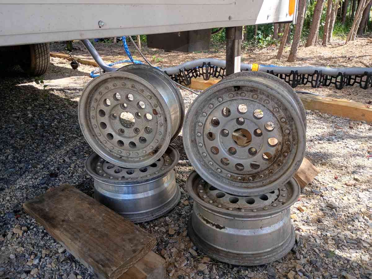 4 5 lug aluminum rims bullet hole