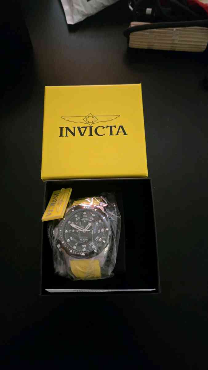 Invicta Speedway Mens Watch w Mother of Pearl Dial  50mm Yel