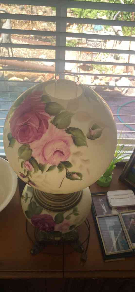 electrique antique Gone with the wind hurricane lamp