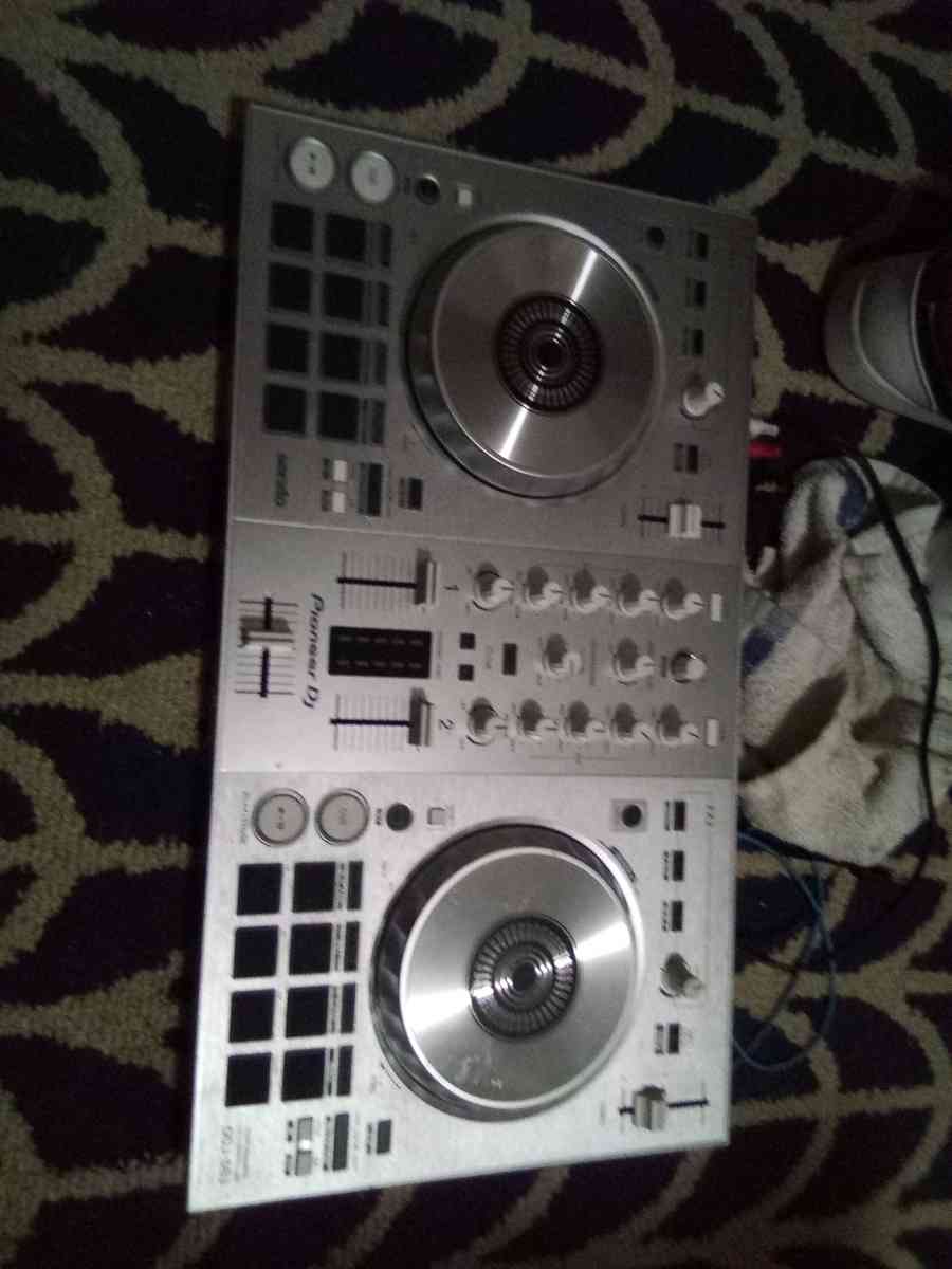Pioneer DJ