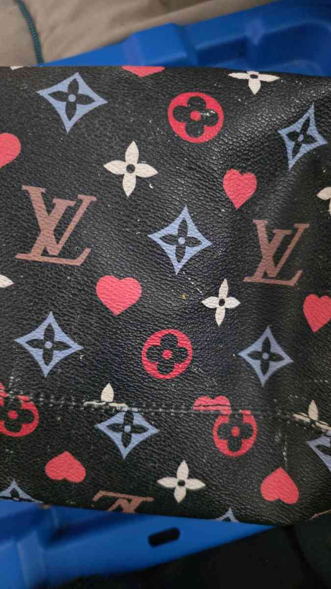Louis Vuitton Game On Speedy Bandouliere 25