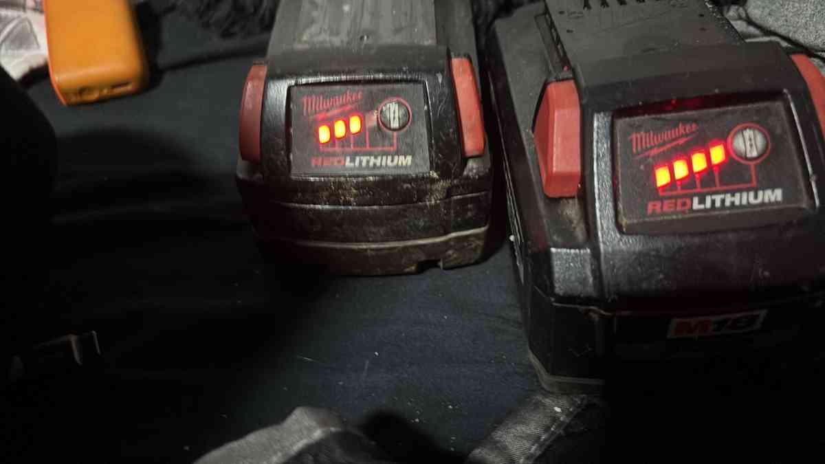 Milwaukee drill 18 V