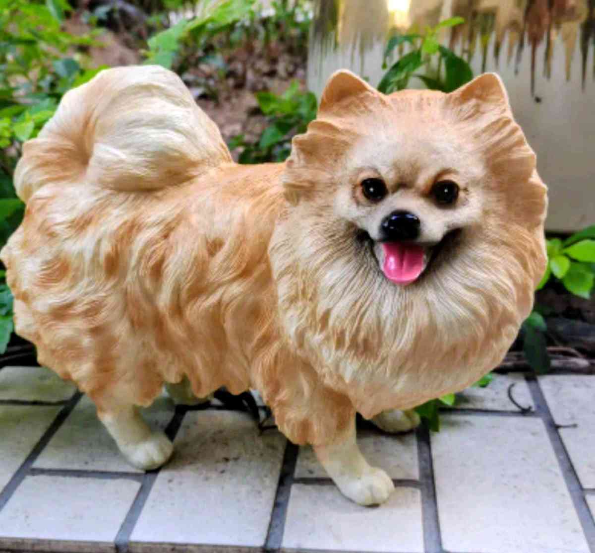 Resin Pomeranian Figurine