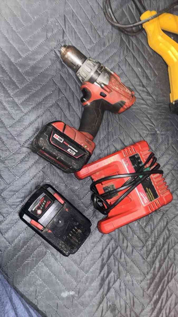 Milwaukee drill 18 V