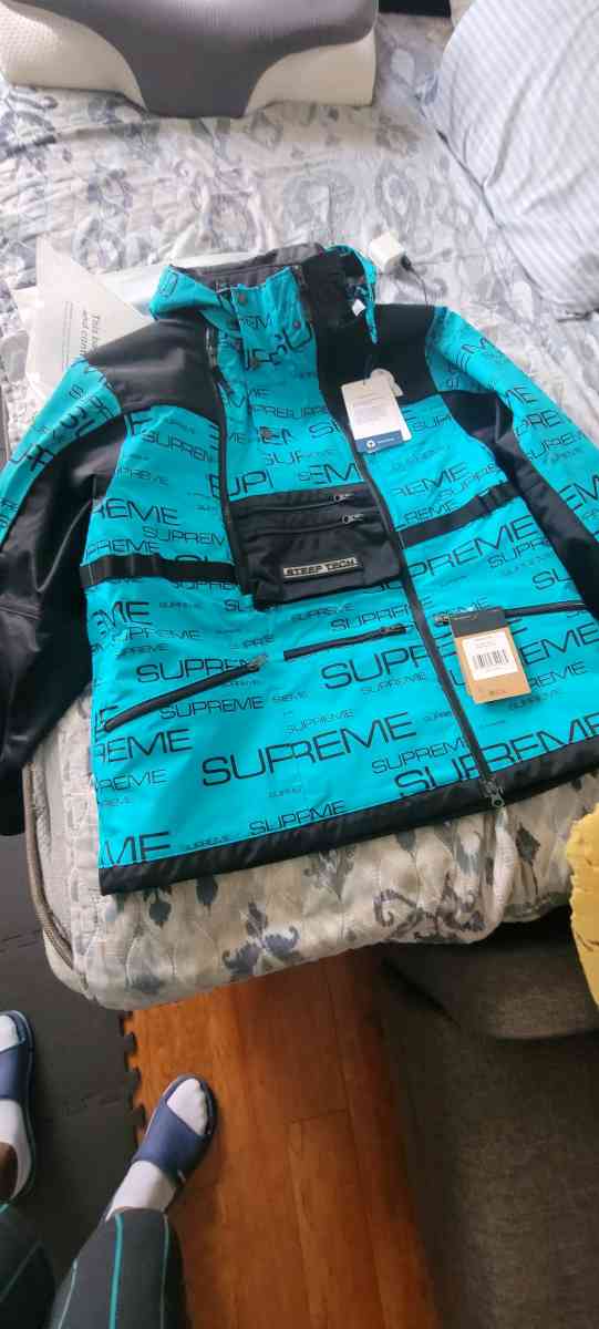 supreme  steep tech ski jacket