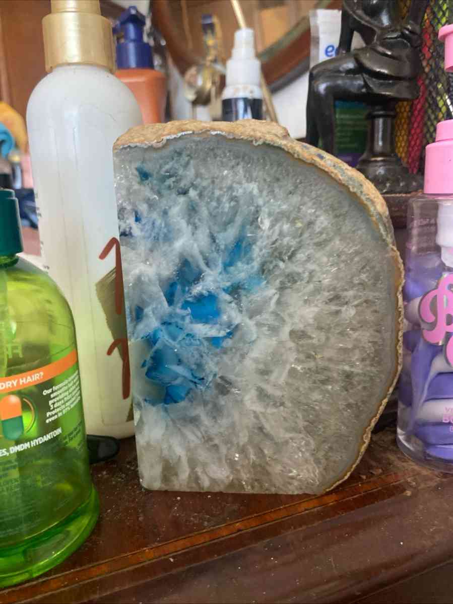 blue agate stone crystal