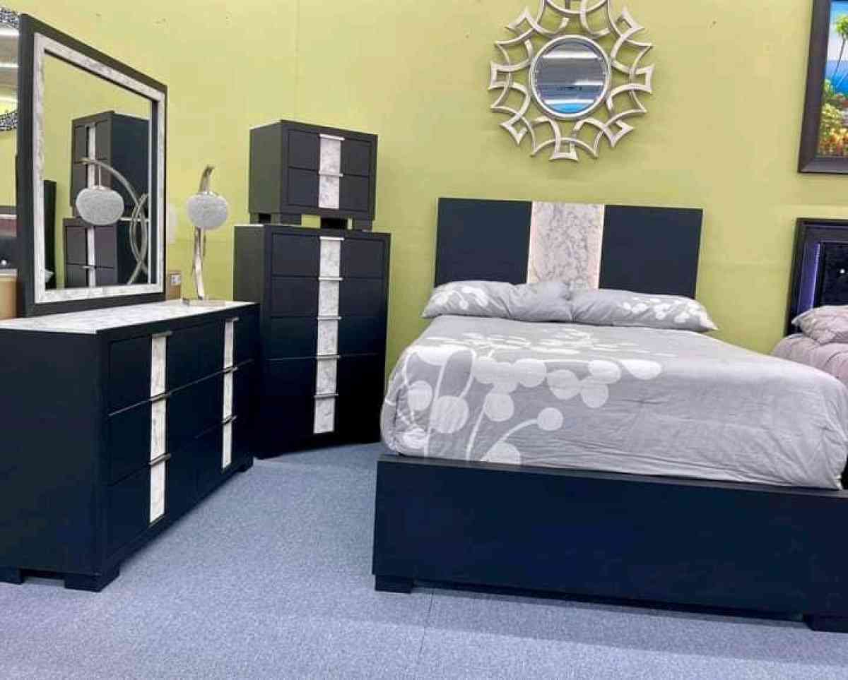 Set de cuarto matrimonial 4 piezas