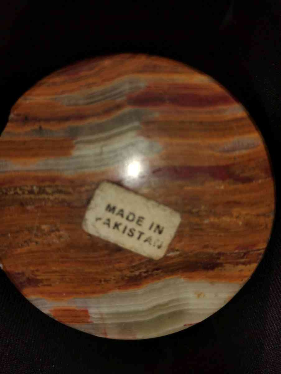 onyx swirl single bed vase