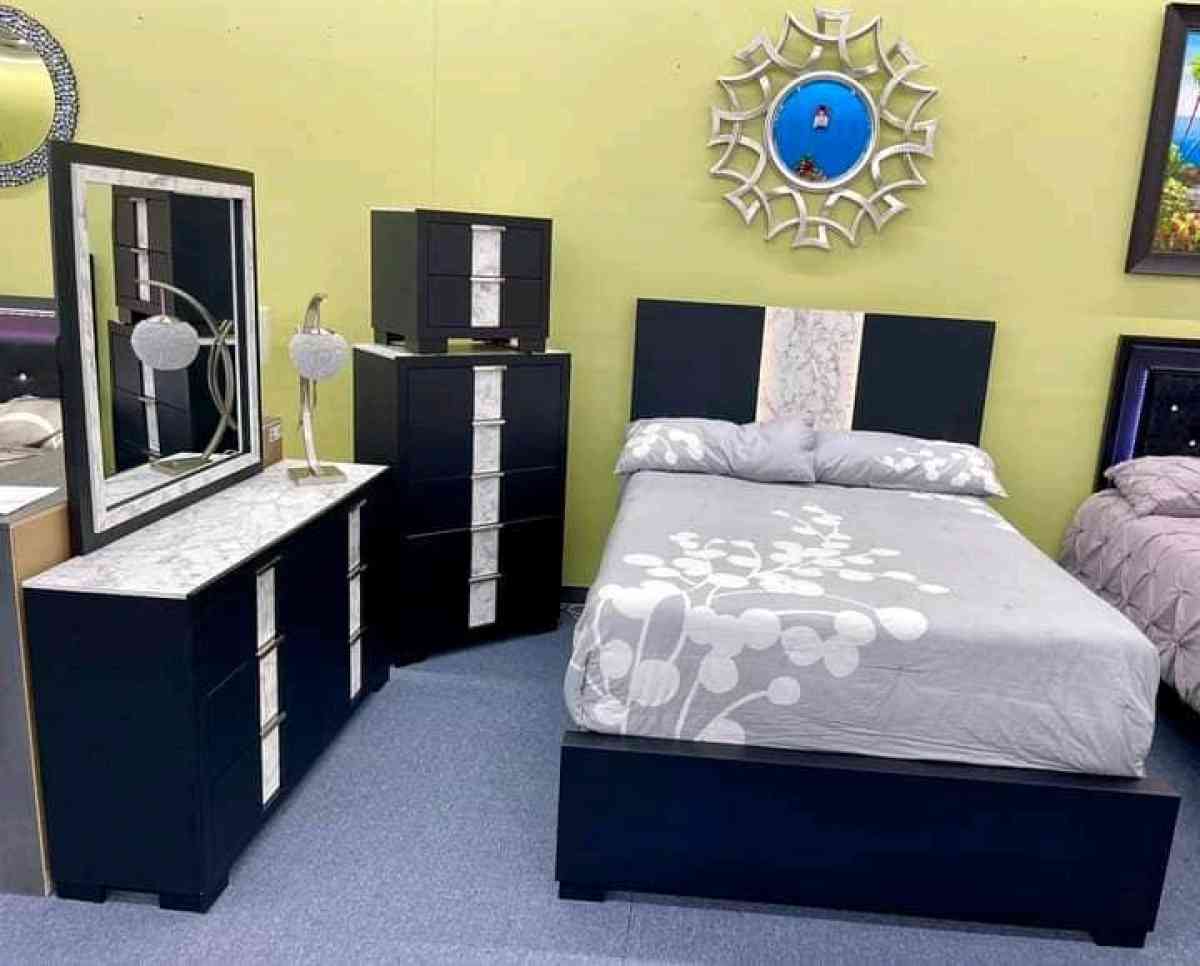 Set de cuarto matrimonial 4 piezas