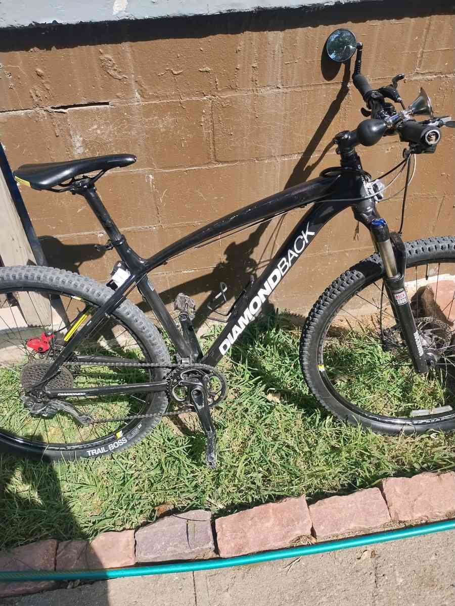 29 inch hybrid mountain bike Diamond Back