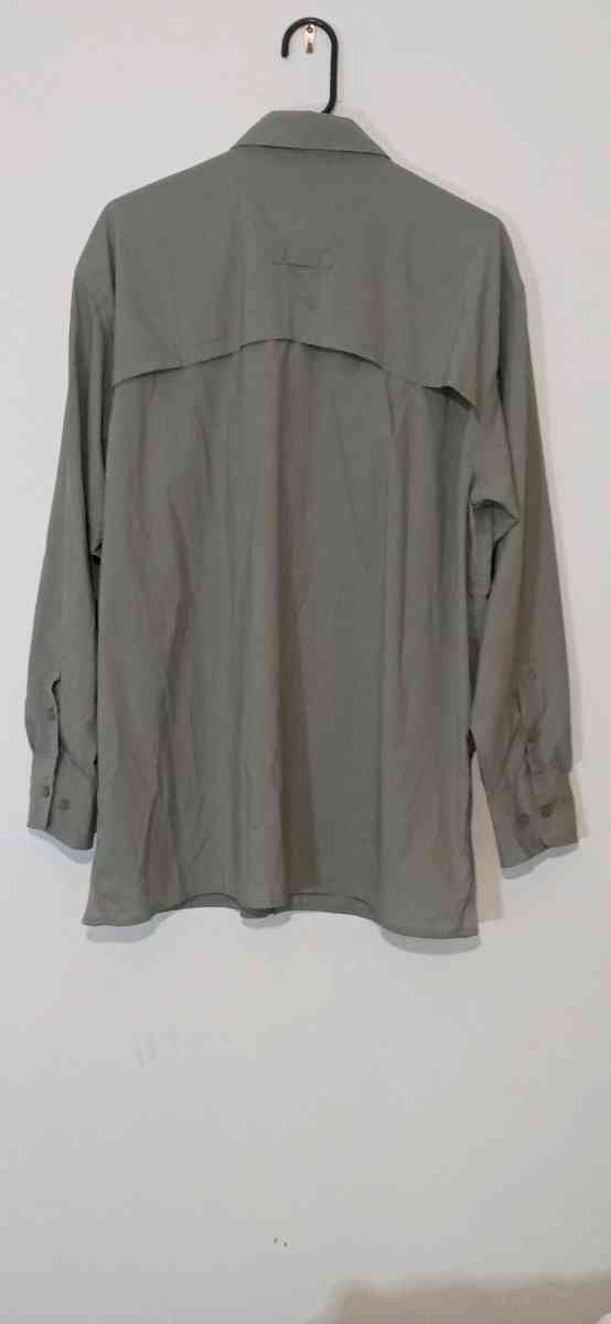 Cabelas Guidewear Mens Fishing Shirt