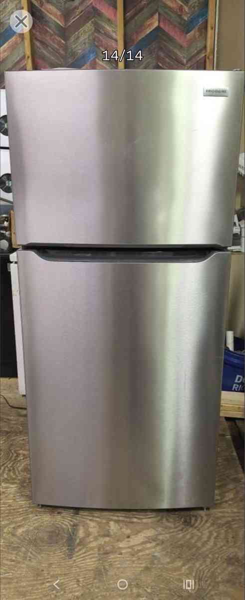 Frigidaire 19 Cu Ft Stainless Refrigerator Freezer  NEWER