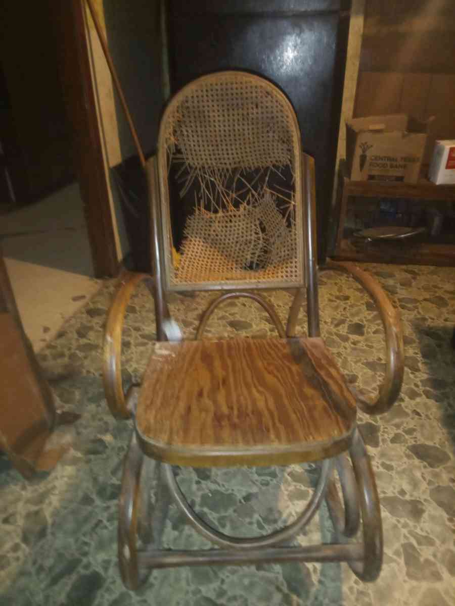 1960s or 1970s Vintage rocking chair