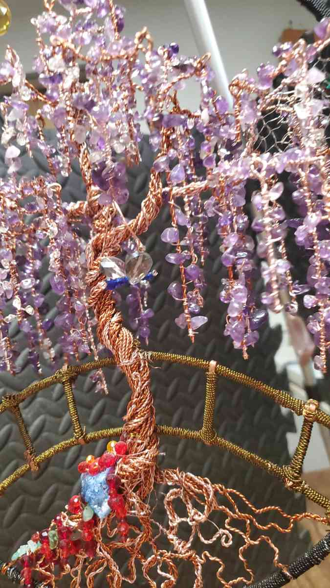 hanging decorative suncatcher tree