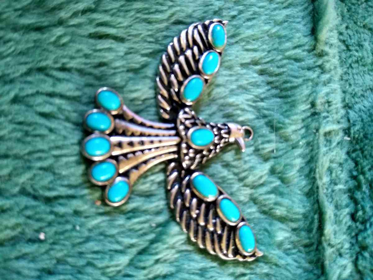 SILVER TURQUOISE NECKLACE WITH OUT CHAIN