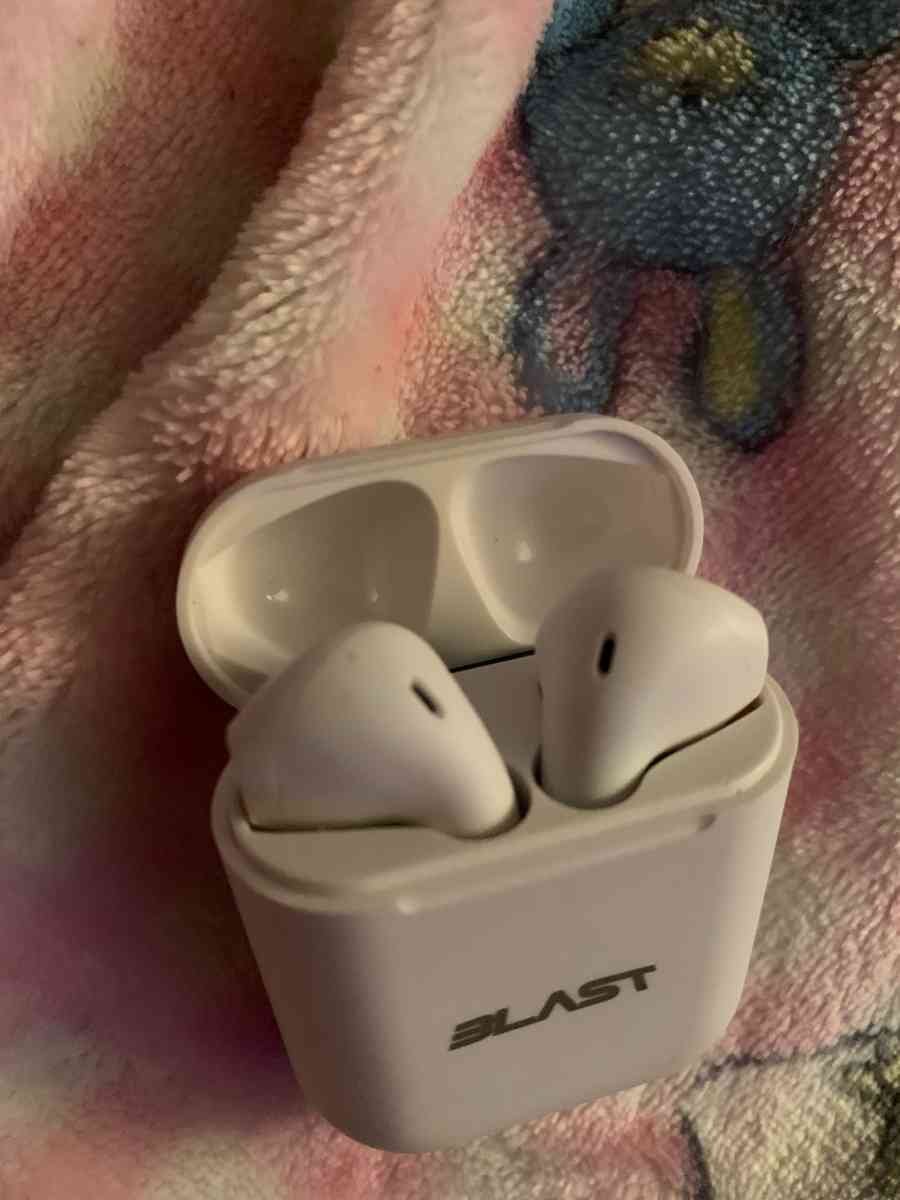 Blast Wireless Earbuds